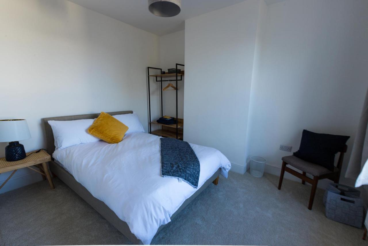 ブリストルAmazing New 3 Double Bed House In Staple Hill!アパートメント エクステリア 写真